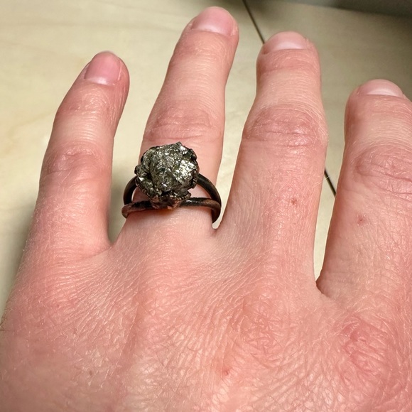 Copper hematite ring size 5 - Picture 4 of 7